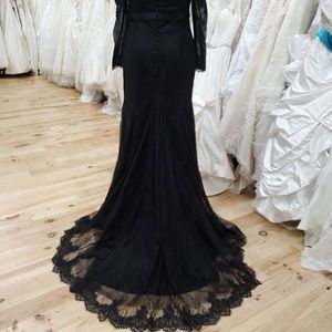Black wedding gown size 12-14